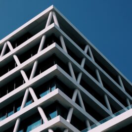 Dans quels cas envisager des travaux de rénovation de bâtiments industriels